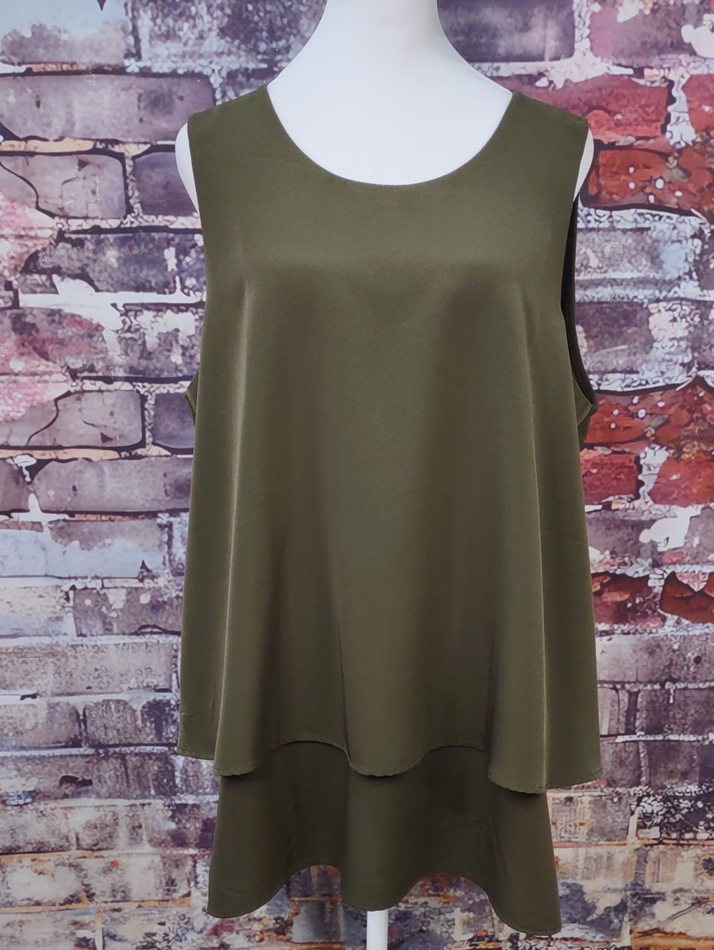 DG2 By Diane Gilman Mixed Media Easy Tank